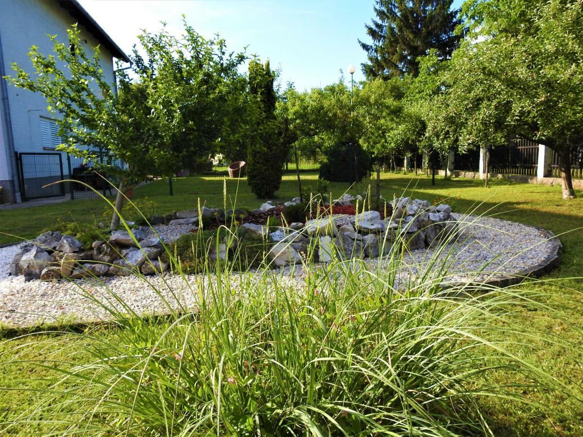 Sweet Dreams Apartment Varaždin Екстериор снимка